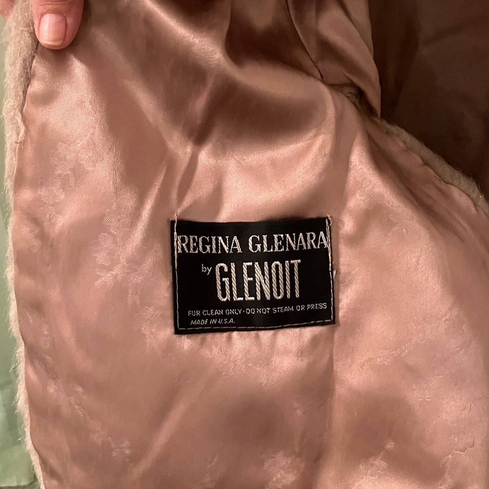 Luxurious Brown Faux Fur Coat - Picture 3 of 3